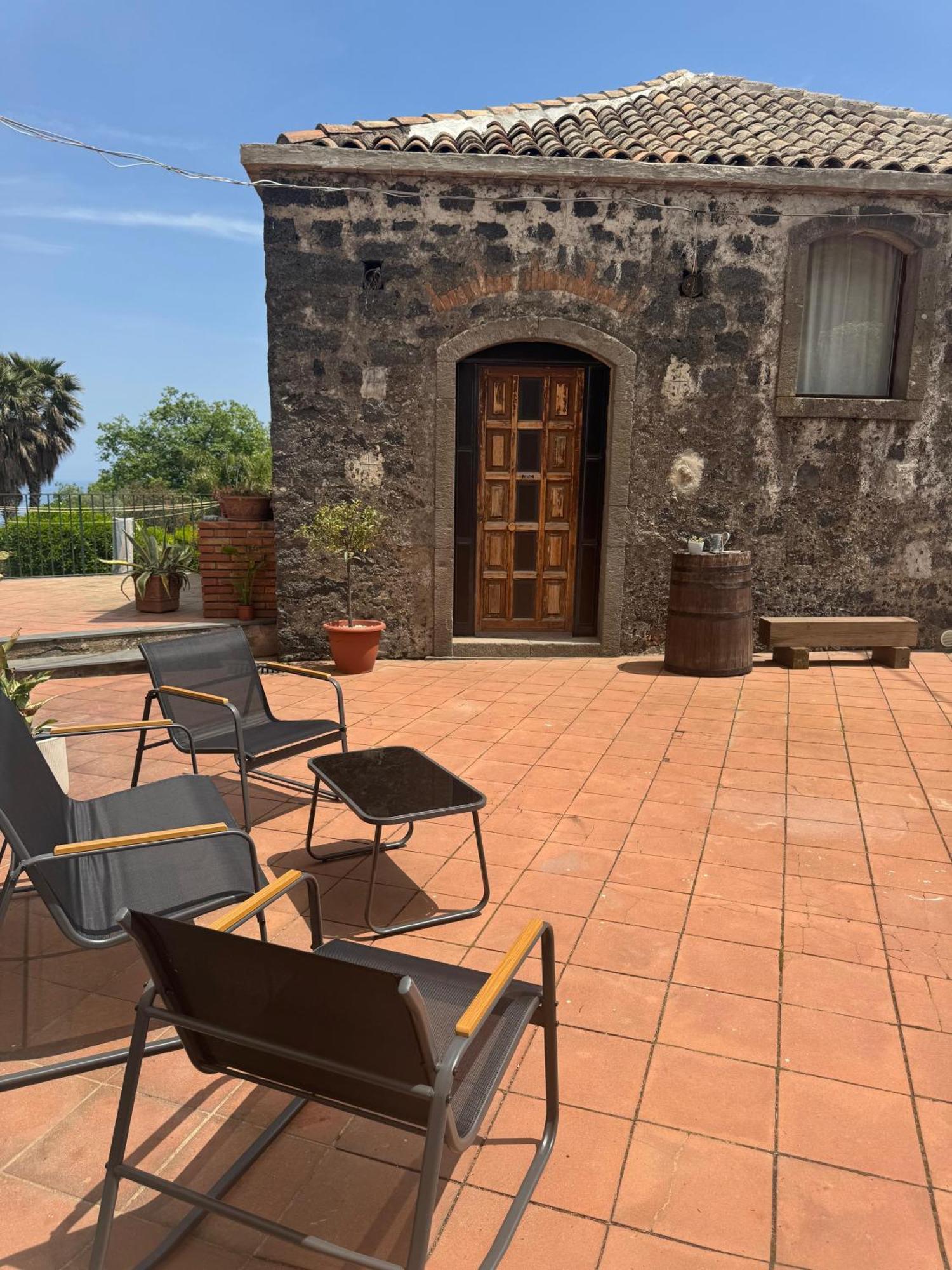 Villa Alessio - Case Vacanza Con Piscina Sull'Etna Puntalazzo Exterior photo